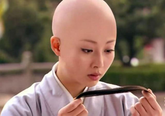梦见寡妇出家