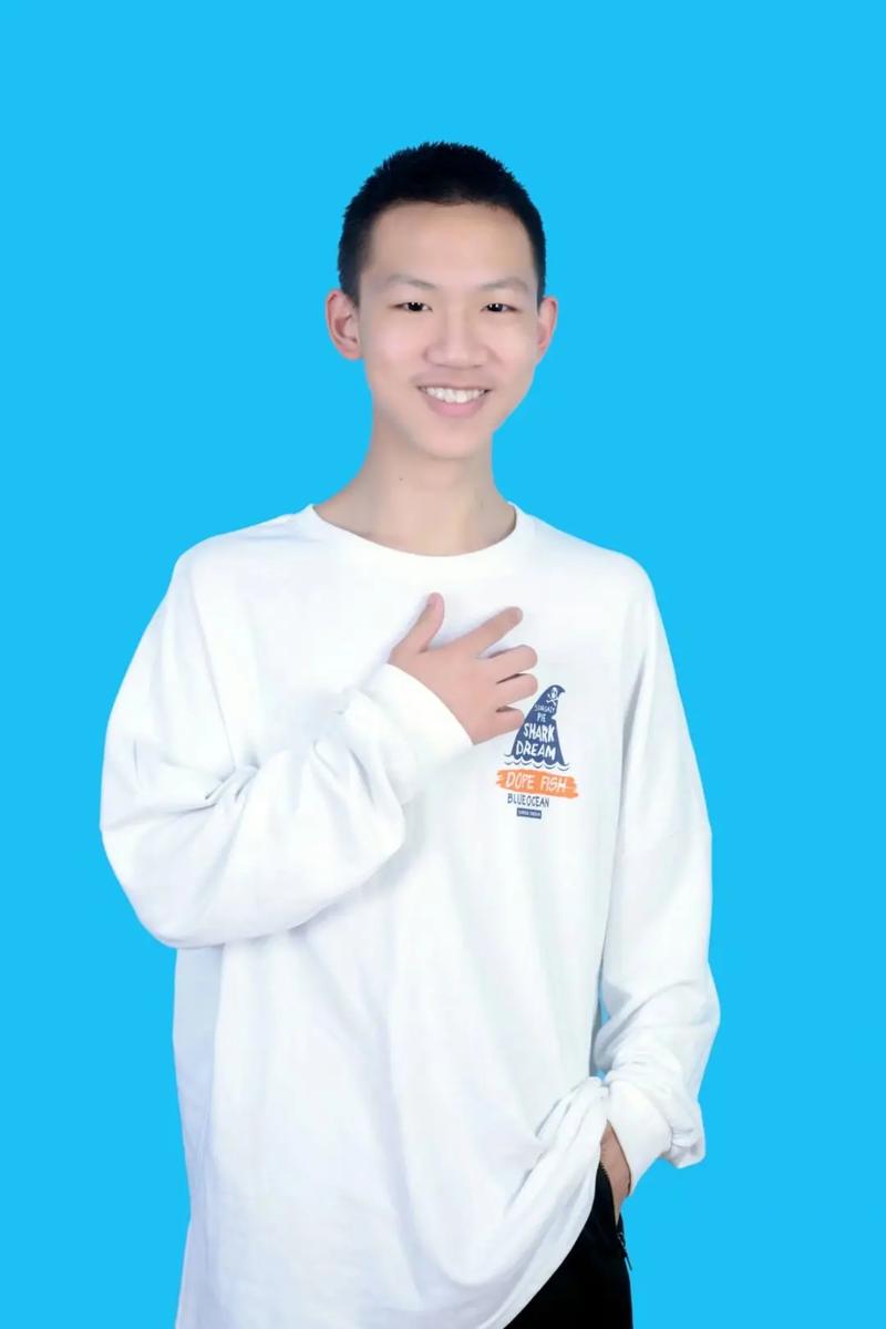 2004年出生的男孩命好吗
