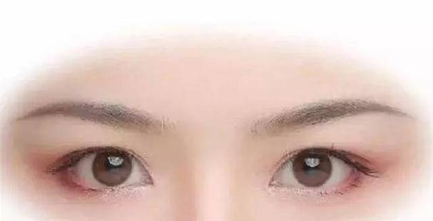 十大富贵眉毛女人