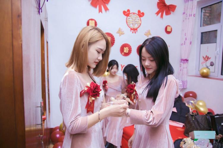 女方出嫁送亲一般是谁