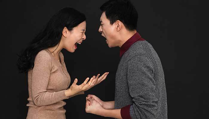 梦见丈夫让我生气