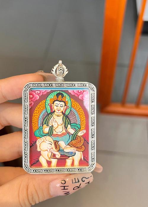 属蛇的本命佛是什么?生肖蛇本命佛普贤菩萨