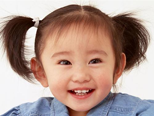 梦见一个小女孩儿