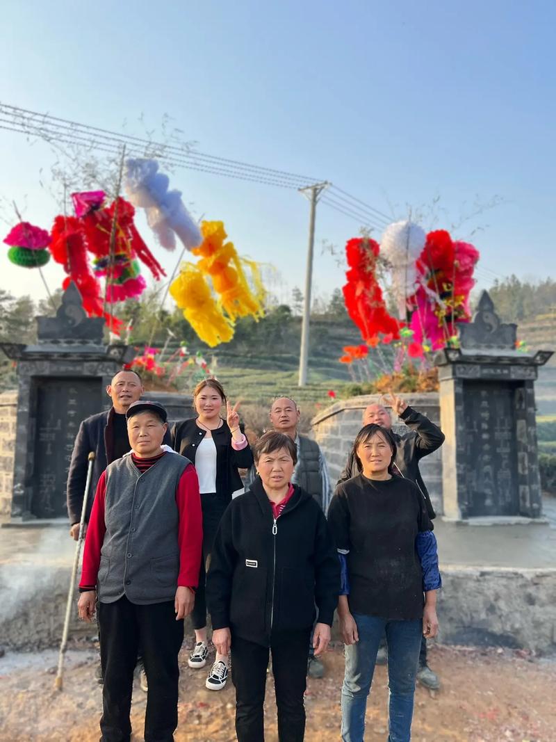 爷爷的墓旺哪个孙子