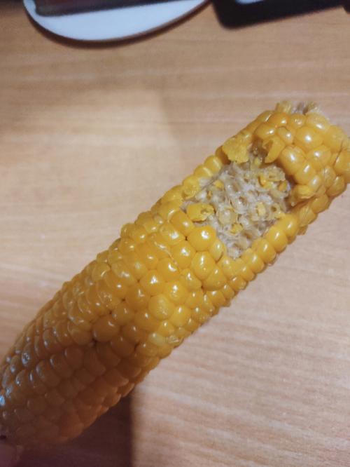 梦见吃玉米