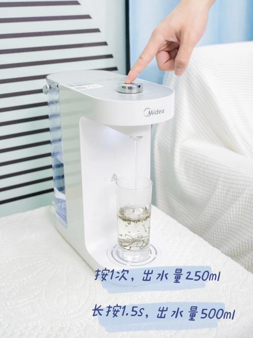 饮水机放卧室哪个位置好