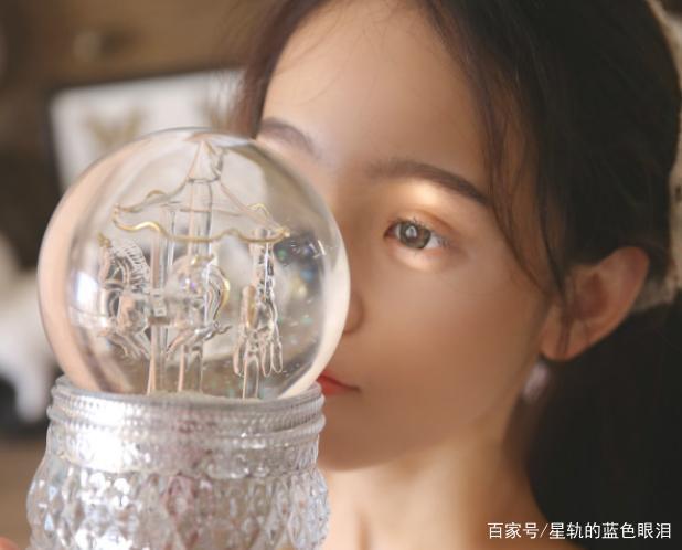 这几个星座盛产“冰山美人”,美艳又高级,让男人心驰神往