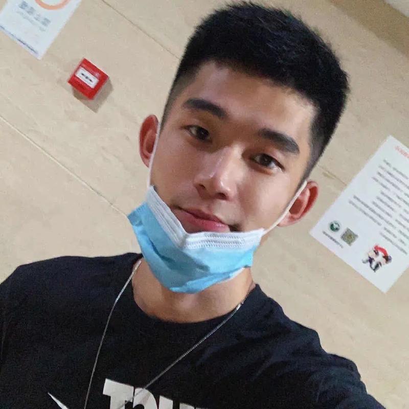 男生招风耳说明什么