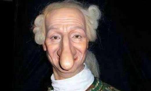 鼻孔小的人是吝啬的人吗?