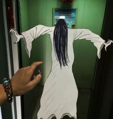 梦见电梯里有鬼有哪些暗示