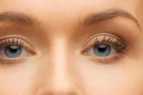 带眼窝的女人一生命运好吗