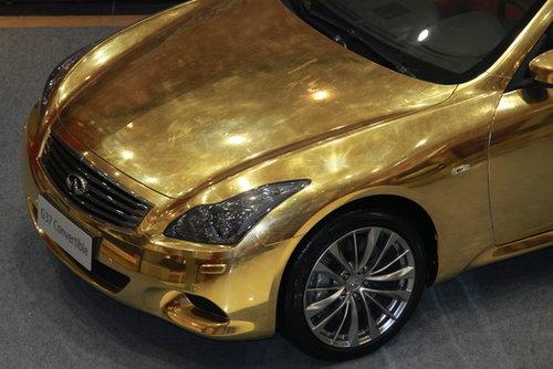 金箔金命适合开什么颜色的车