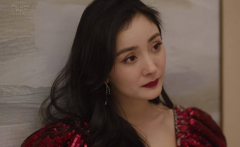 眼窝微陷的人恋爱次数会比较少吗