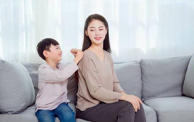 鼻子高的小孩孝顺父母