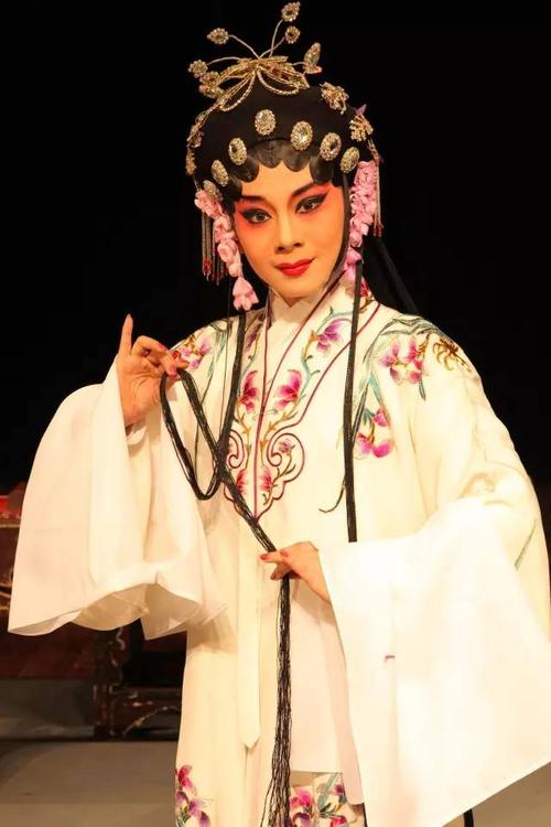 一眼相出三进士