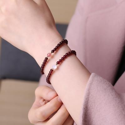 女性石榴石戴哪只手比较好