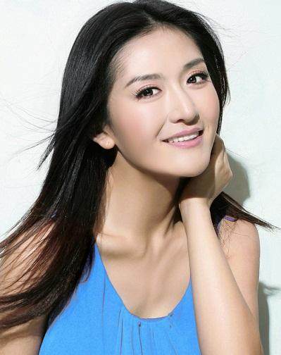 天生有旺夫相的4大生肖女