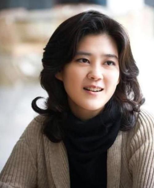 婚后以孩子为中心的三星女