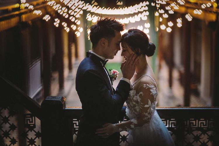 婚礼为什么不能晚上举行