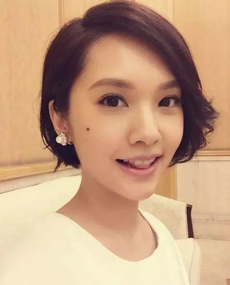 盘点下巴有痣的韩国女星和内地女星