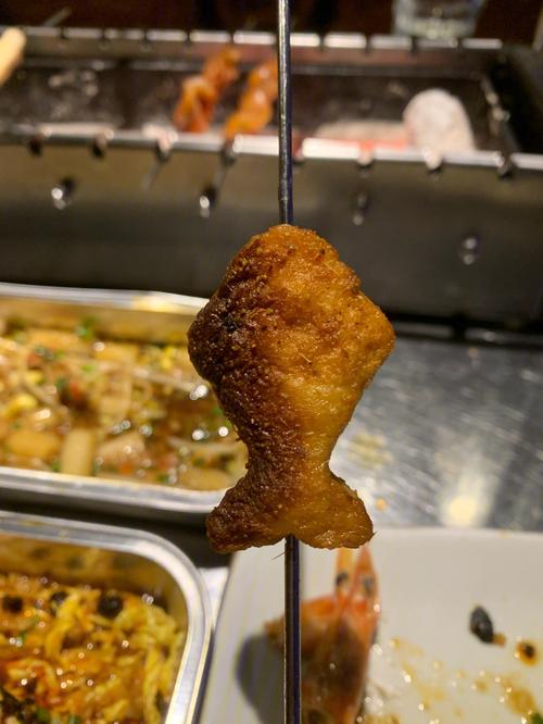 梦见吃肉串是什么意思