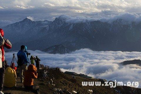 梦见在山上迷路周公解梦,梦见在山上迷路是什么意思?