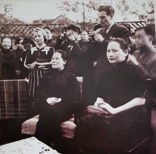 梦见车祸出血