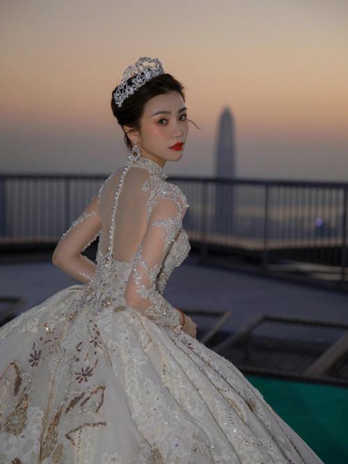 怎么做个万众瞩目的高贵女王
