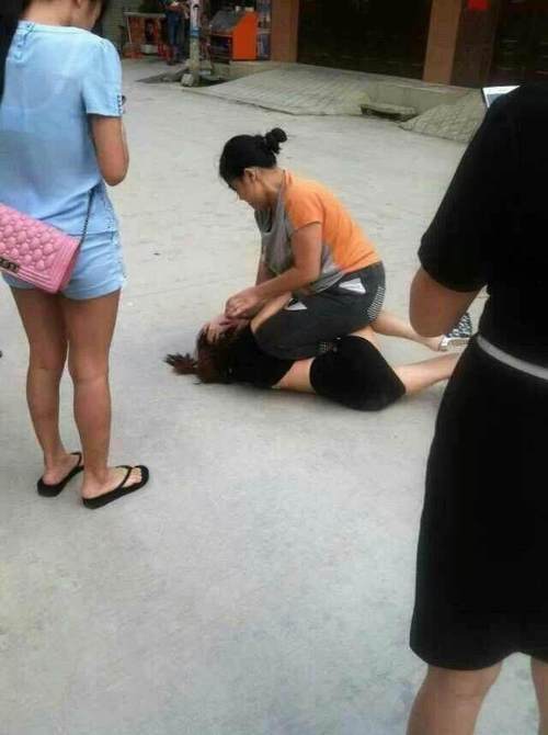 女人梦见打小三很解气什么意思