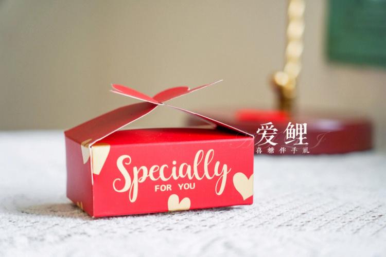 结婚喜糖盒要放些什么礼品