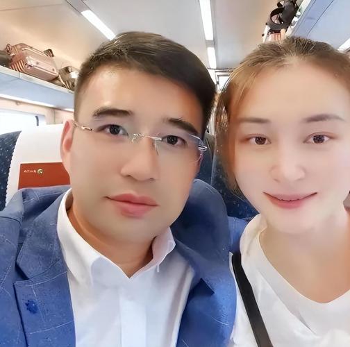 旅行时酷爱晒照片的四生肖女生