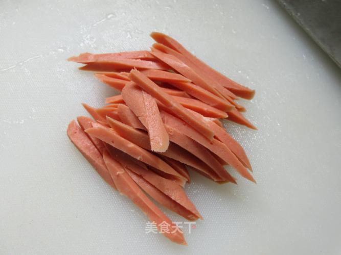 梦见切火腿肠
