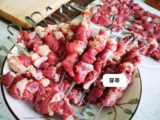 梦见吃羊腿