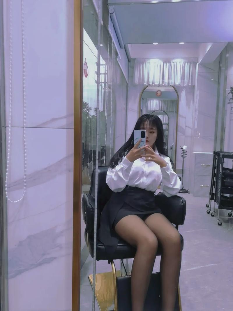 00年龙和00年龙能结婚吗