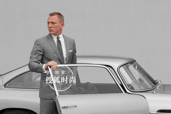 没钱and没颜,12星男凭什么打败高富帅