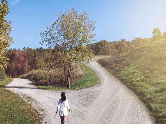 女人梦见找不到原路回去,梦见找不到原路回去有什么预兆