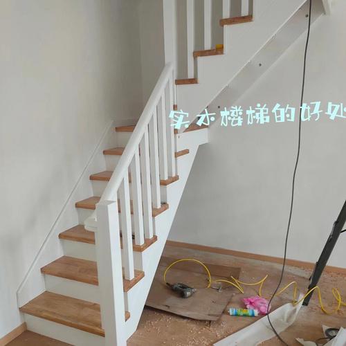 复式楼楼梯风水有哪些讲究?复式楼楼梯怎么做风水好