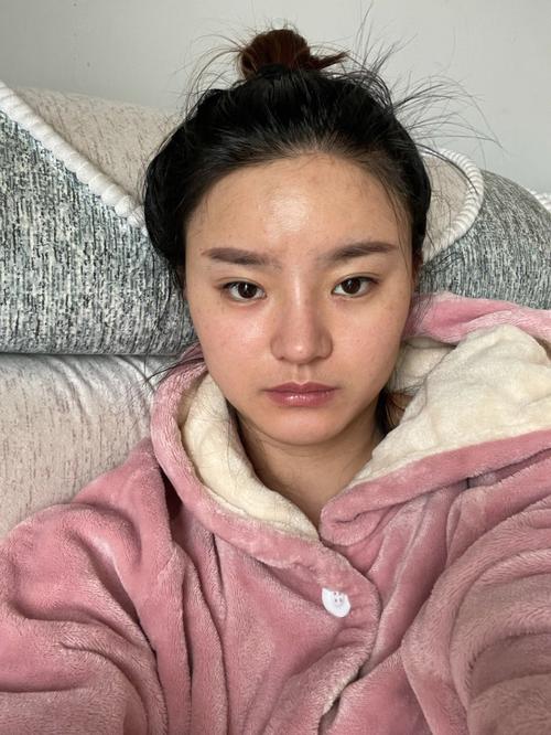 鼻头大的女人说明什么,大鼻子的女人好吗