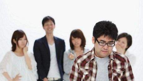 占2012年1月谁会被别人排挤