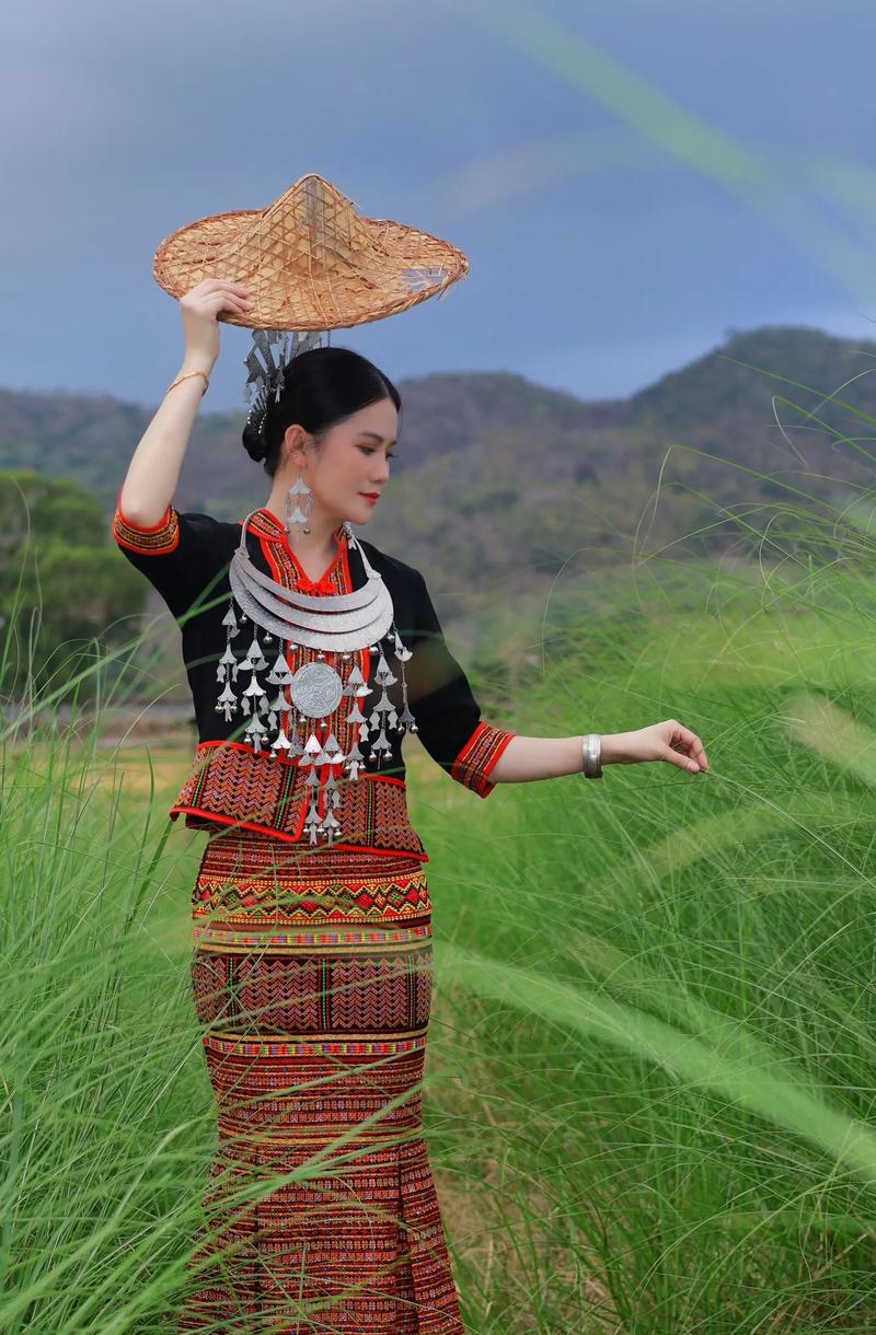 丹凤眼的女人花心吗？适合娶回家当老婆吗？