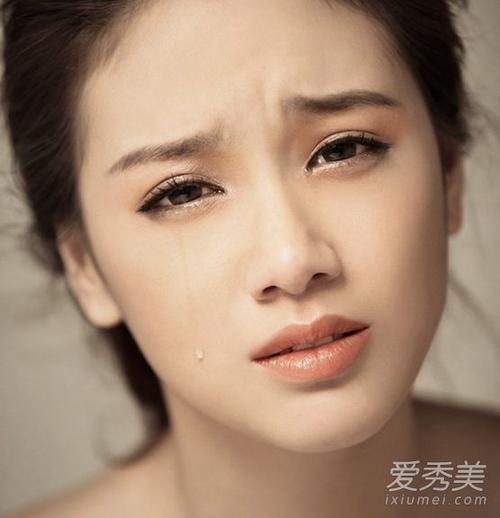 梦见爱人哭