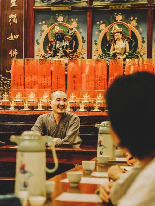 梦见寺庙师父意味着什么