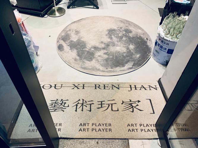 陪女盆友逛街,各血型男是认真的吗
