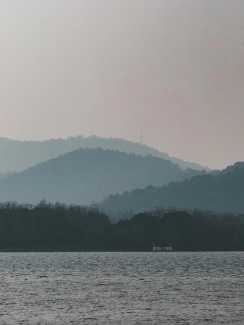 梦见山石是什么意思