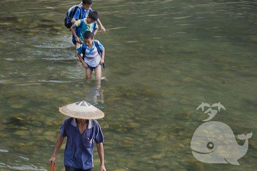 梦到跟着别人一起过河