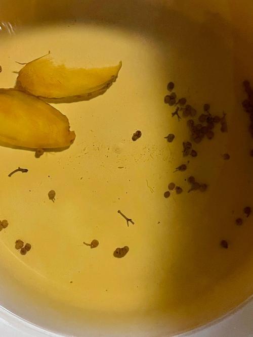 梦见在澡堂洗澡,开运食物竟是生姜