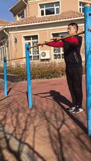 梦见做引体向上