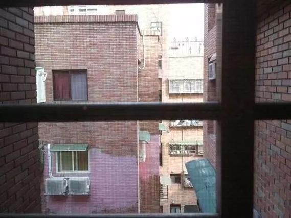 路灯正对窗子叫什么煞