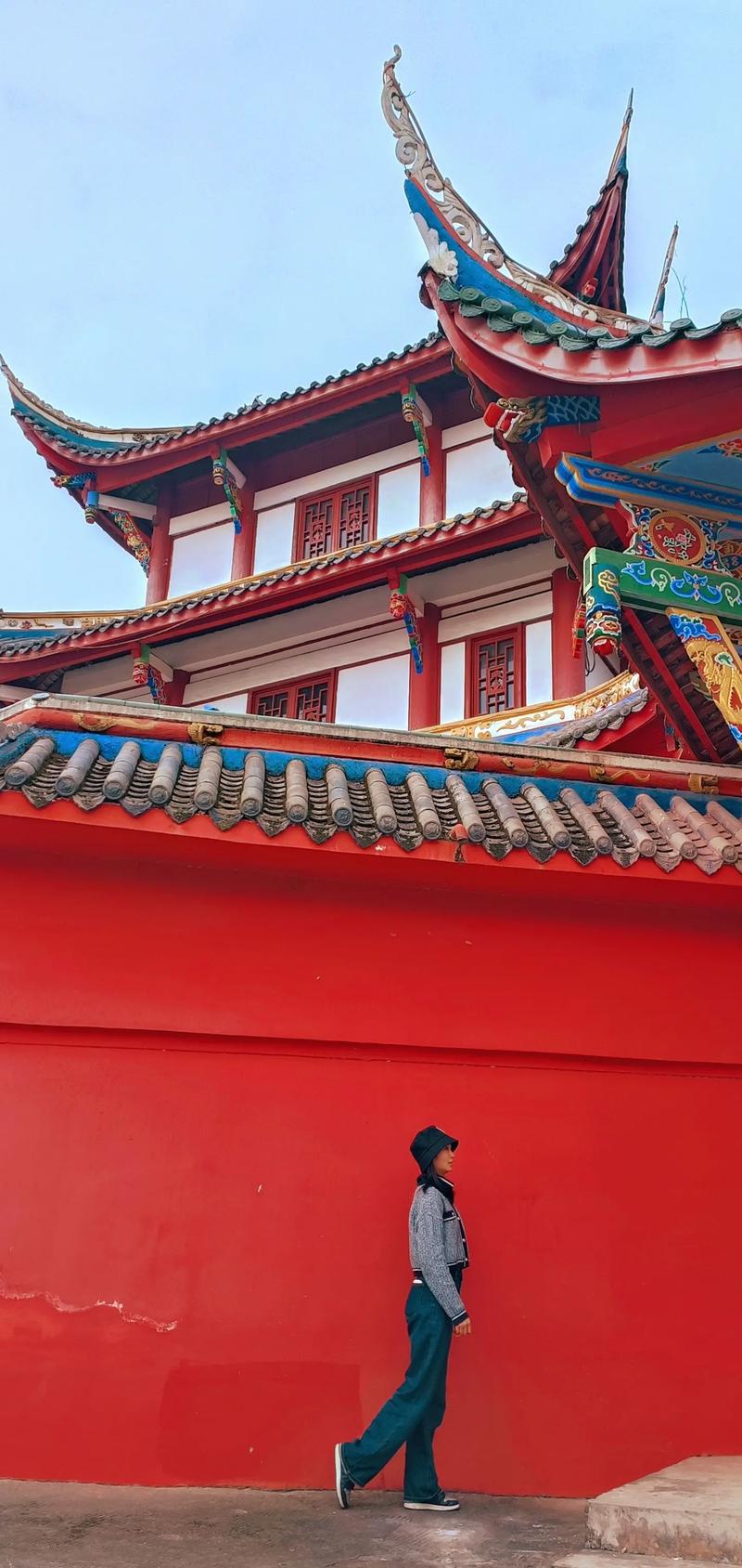 梦见寺庙烧香是什么意思