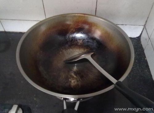 梦见火烧锅破